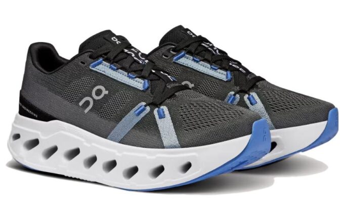 Cloudeclipse « Noir Givré »