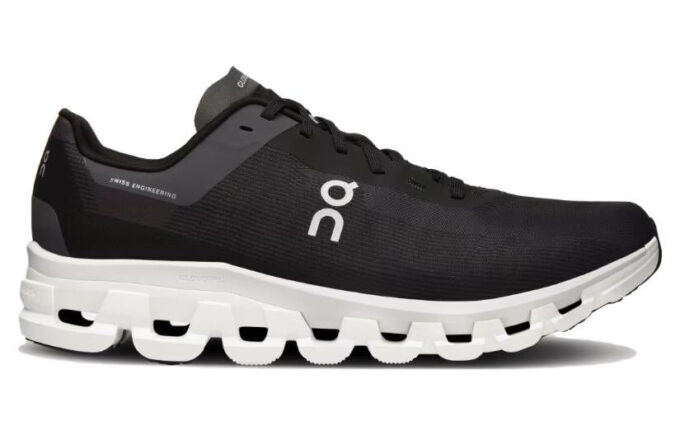 Cloudflow 4 « Noir Blanc »