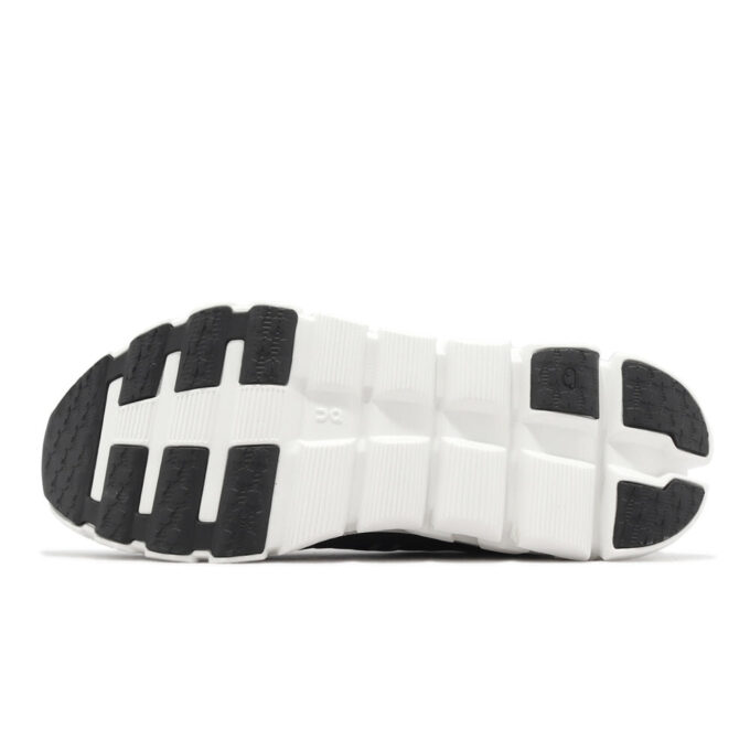 Cloudflow 4 « Noir Blanc »