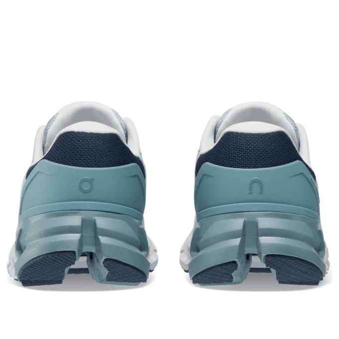 Cloudflyer 4 « Nimbus Pavé »