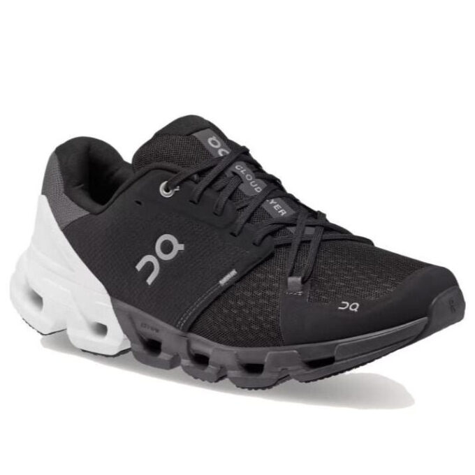 Cloudflyer 4 Wide « Noir Blanc »