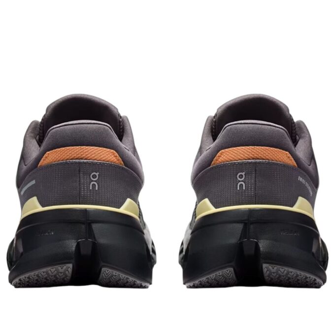 Cloudrunner 2 « Roche Mandarine »