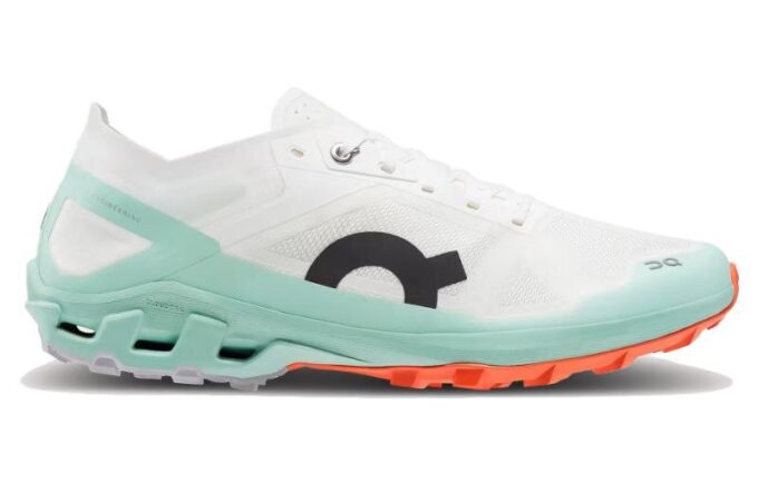 Cloudventure Peak 3 « Blanc Vert »