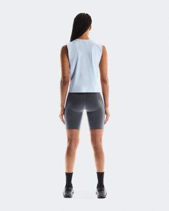 Femme Train Tights 1/2