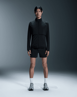 Homme Veste Météo Isolée