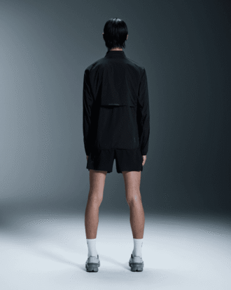 Homme Veste Météo Isolée