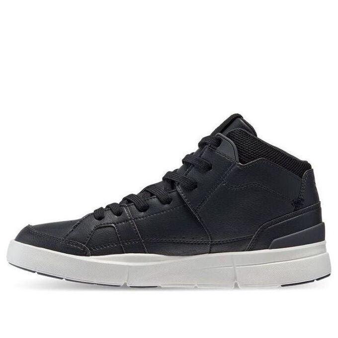 On Running x Federer The Roger Clubhouse Mid « Noir Blanc »