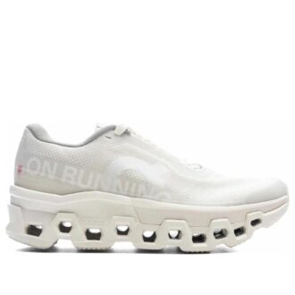 On Running x INVINCIBLE Cloudmonster 2 « Blanc Ivoire » On Running x INVINCIBLE Cloudmonster 2 « Blanc Ivoire »