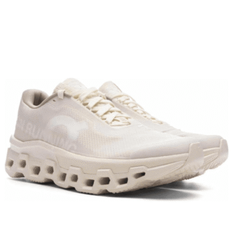 On Running x Invincible Cloudmonster 2 « Blanc Ivoire »