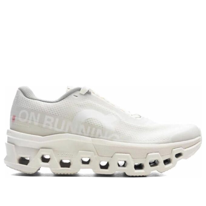 On Running x INVINCIBLE Cloudmonster 2 « Blanc Ivoire »