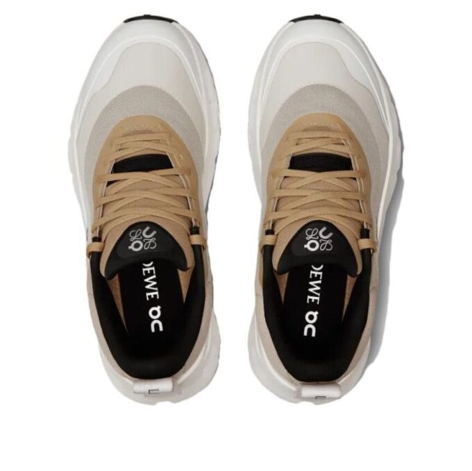 On Running x LOEWE Cloudtilt 2 « Blanc Tan »