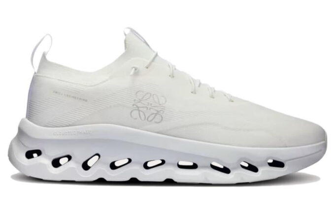 On Running x LOEWE Cloudtilt « Tout Blanc »