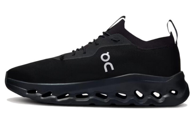 On Running x LOEWE Cloudtilt « Tout Noir »