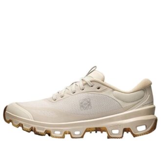 On Running x LOEWE Cloudventure 2 « Sable »