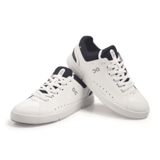 The Roger Advantage « Blanc Minuit »