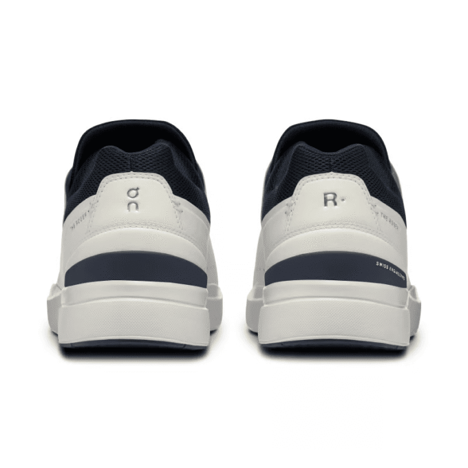 The Roger Advantage « Blanc Minuit »